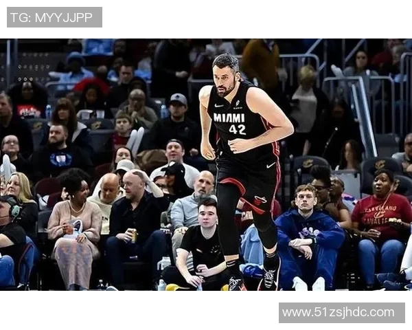 掘金教练组友谊赛114比16大胜丹佛媒体