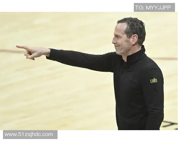 对手多抢了7个前板！阿特金森：我们今天的活力&对抗都不够