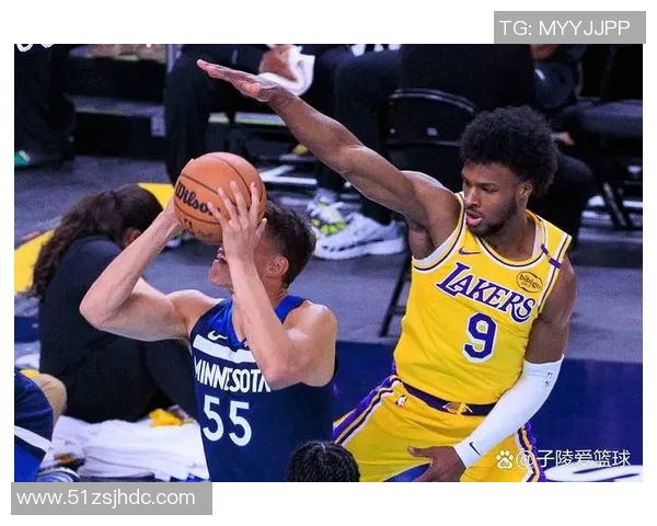 NBA常规赛11月4日赛程:火箭冲4连胜,威少战掘金,开拓者PK湖人 NBA常规赛11月4日赛程:火箭冲4连胜,威少战掘金,开拓者PK湖人