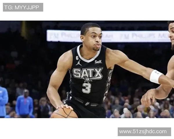 米奇-约翰逊:文班40分钟都保持高水平发挥 这令人印象深刻 米奇-约翰逊:文班40分钟都保持高水平发挥 这令人印象深刻