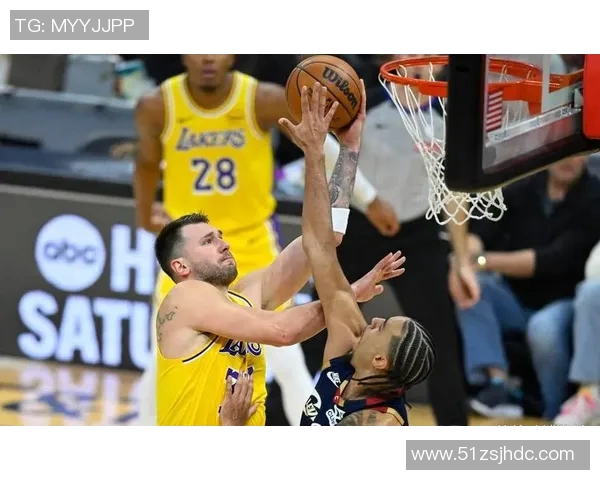 东契奇23分掘金负于湖人,穆雷267表现平平